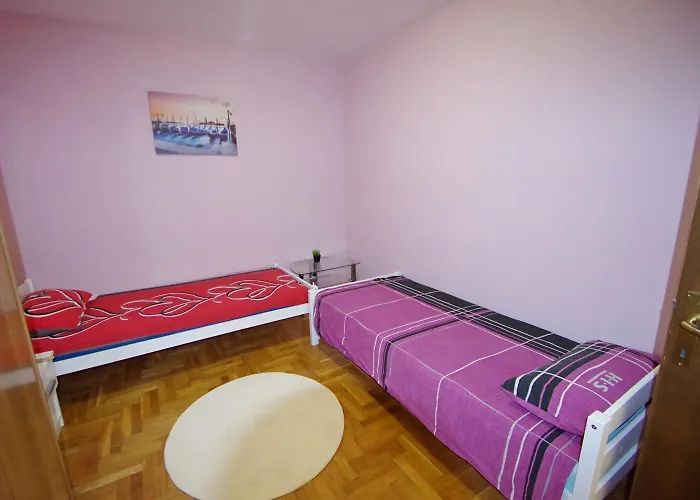 Julije Apartmán *