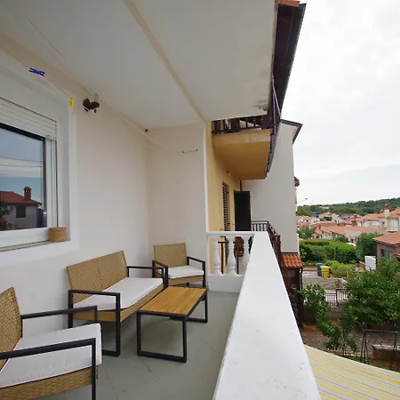 Appartement Julije Pula